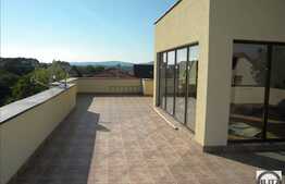 Casa care stie sa se faca remarcata! 300 mp utili, 421 mp de teren!