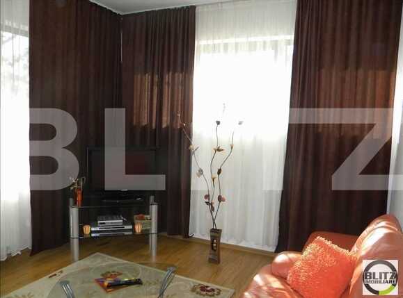 Casa de vânzare 7 camere Andrei Mureşanu - 18382CV | BLITZ Cluj-Napoca | Poza4