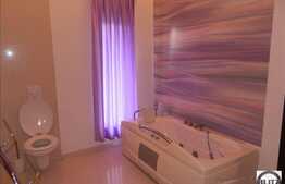 Vanzare casa, 480 mp cu teren 1000 mp, zona Feleacu!O casa unica,design deosebit