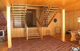 Casa De Vacanta Unica La TARNITA . De Vis !!! 15 camere!! 100 % AVANTAJE !!!