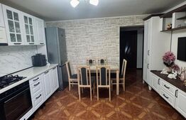 Apartament spațios, 2 dormitoare deco, cu balcon, zona Elite