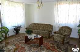 De vanzare casa, 215 mp cu teren 500 mp, dispusa D+P+M