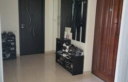 Apartament cu 2 camere, la etajul 2, cu parcare, zona Florilor