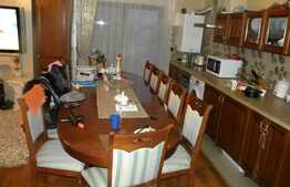 Apartament pe doua nivele, 124 mp, 5 camere, zona Tautiului! 2 locuri parcare!