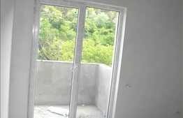 Apartament cu 3 camere, 65 mp, semifinisat, imobil nou, zona POLUS