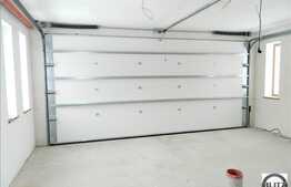 Casa pe malul lacului Tarnita! 300 mp utili si 750 mp teren, semifinisata