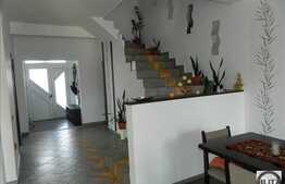 Casa de vanzare in Buna Ziua, 380 mp utili cu 385 mp gradina