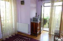 De vanzare casa S+P+2E+M, in zona centrala