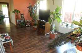 De vanzare casa individuala, 365 mp utili cu teren aferent de 400 mp