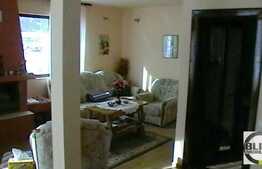 De vanzare cabana, 230 mp cu teren 700 mp, zona sat Rogojel