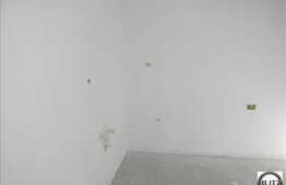 De vanzare apartament cu 2 camere, 50 mp, decomandat, loc parcare, zona Lidl!