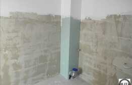 De vanzare apartament cu 2 camere, 50 mp, decomandat, loc parcare, zona Lidl!