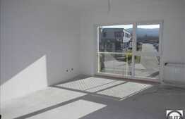 De vanzare apartament cu 2 camere, 50 mp, decomandat, loc parcare, zona Lidl!