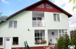 Casa de vanzare 234 mp utili, dispusa S+P+E+pod!