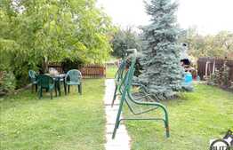 Casa de vanzare 234 mp utili, dispusa S+P+E+pod!