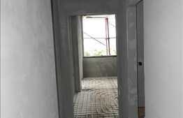 Casa in Andrei Muresanu, 220 mp plus 320 mp gradina. Semifinisat!