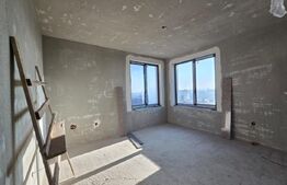 Unitatea C2 , Duplex semifinisat, zona Dambul Rotund, priveliste spre oras