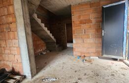 Dupex de vanzare, 120 mp utili, 150 mp de teren, zona Fagului