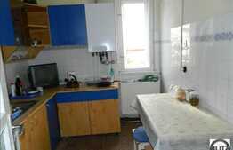 Casa/vila de vanzare, zona Gradinii Botanice, 100 mp utili plus 802 mp gradina