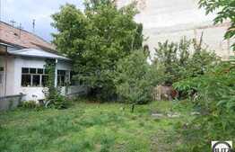 Locatie de exceptie! Casa 100 mp cu 473 mp gradina in Centru