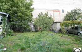 Locatie de exceptie! Casa 100 mp cu 473 mp gradina in Centru