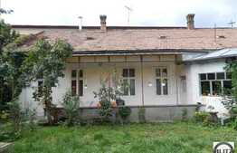 Locatie de exceptie! Casa 100 mp cu 473 mp gradina in Centru