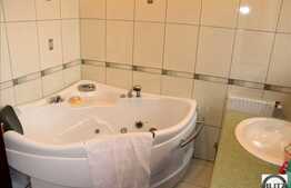 Casa individuala 5 camere, 1000 mp teren in Faget si terasa pe acoperis 100 mp!