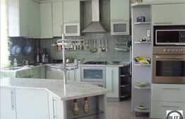 Casa individuala, 400 mp utili, 800 mp gradina. O oaza de relaxare!