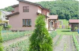 Casa individuala cu 180 mp utili, 800 mp de teren, zona retrasa, linistita!