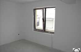 Triplex cu 130 mp utili, semifinisat in zona Floresti.