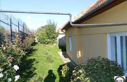 Casa de vanzare, 127 mp utili cu 500 mp teren, cu garaj in curte!