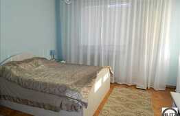 Casa de vanzare, 127 mp utili cu 500 mp teren, cu garaj in curte!