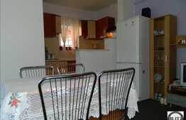 Casa de vanzare, 127 mp utili cu 500 mp teren, cu garaj in curte!