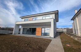 Casa luminoasa cu vedere panoramica 150, mp teren 770 mp, Chinteni