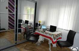 Casa de vanzare, 204 mp utili, teren de 800 mp, zona strazii Marton Aron