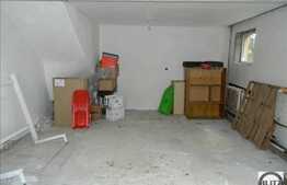 Casa de vanzare, 204 mp utili, teren de 800 mp, zona strazii Marton Aron