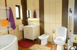 Casa situata in zona accesibila cu 3 camere, 160 mp cu teren 500 mp