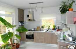 Casa insiruita 128 mp utili, cu garaj, P+M, in zona de case