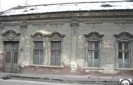 Casa cu 406 mp de teren, ideala pentru birouri, pensiune, clinica