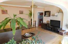 Vanzare casa cu 185 mp utili in Luna De Sus, 990 mp teren