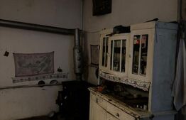 Apartament 1 cameră | Demisol înalt | Curte | Zonă centrală