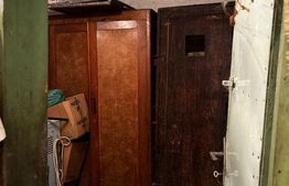 Apartament 1 cameră | Demisol înalt | Curte | Zonă centrală