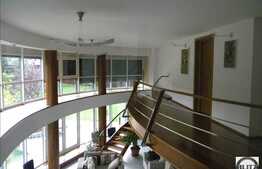 Primeste natura la tine acasa!! O casa contemporana cu 5 camere cu totul aparte!