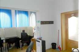 Casa individuala pentru  birouri, 750 mp, 20 locuri parcare!