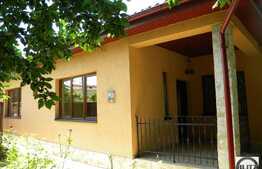 --PARCUL CENTRAL--! NOUA , FINISATA , UTILATA , MOBILATA PARTIAL. SUPER CASA !!