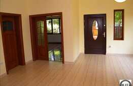 --PARCUL CENTRAL--! NOUA , FINISATA , UTILATA , MOBILATA PARTIAL. SUPER CASA !!