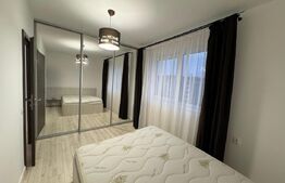 Apartament 3 camere, 59.50 mp, intermediar, debara, parcare, zona VIVO