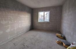Casa semifinisată individuală 120 mp utili, teren 805 mp, Tureni