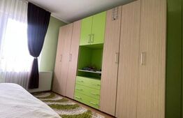 Apartament 2 camere 57 mp, etaj intermediar, parcare, zona Eroilor