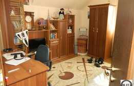 Casa de vanzare cu suprafata de 120 mp si teren aferent de 325 mp